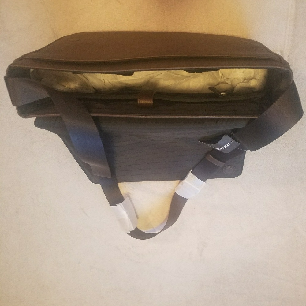 Michael Kors Laptop Bag - Picture 2 of 4
